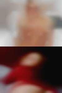 Horny wife the MFM sex.